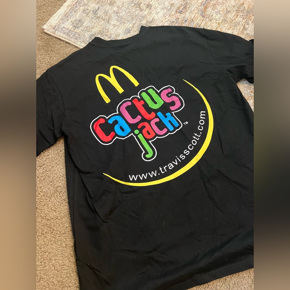 Travis Scott shirt